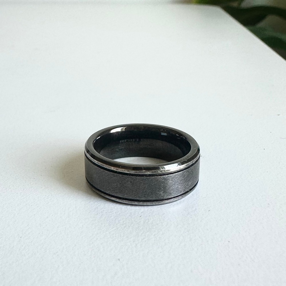 Triton Tungsten Carbide Mens Band Ring Brushed Gunmetal Grey 8mm Size 11.5
